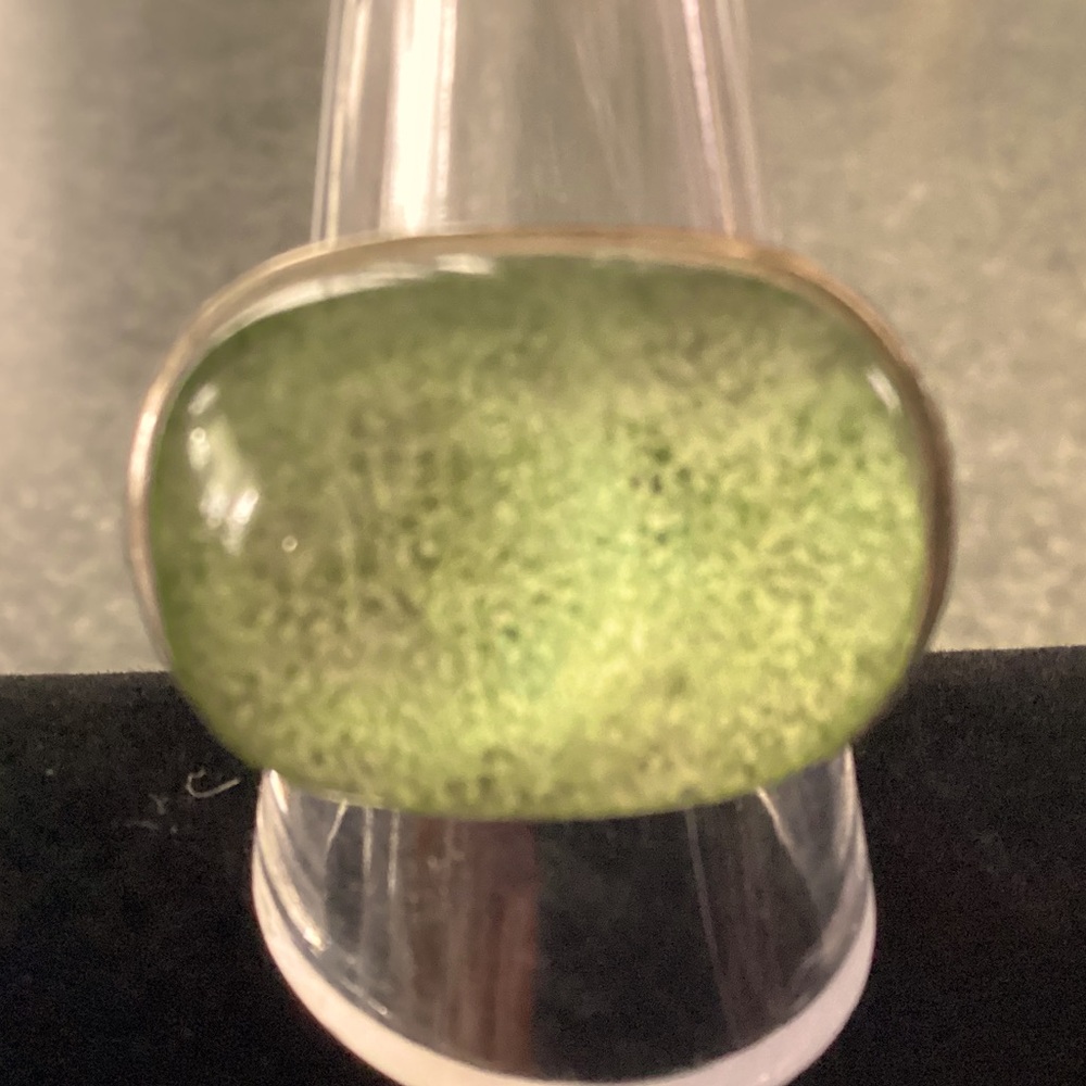 Silpada R2434 Heirloom green glass dome sterling silver ring